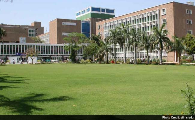 AIIMS Social Guides Seek Wage Hike and Regularisation of Jobs