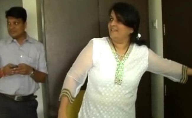 Anjali Damania Says She Got Threat Call For Cases Against Eknath Khadse