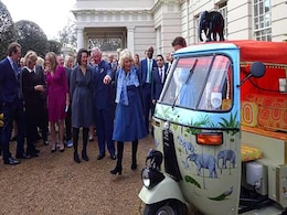 Indian Autorickshaws Ride Into Britain's Palace Grounds Indian Autorickshaws Ride Into Britain's Palace Grounds