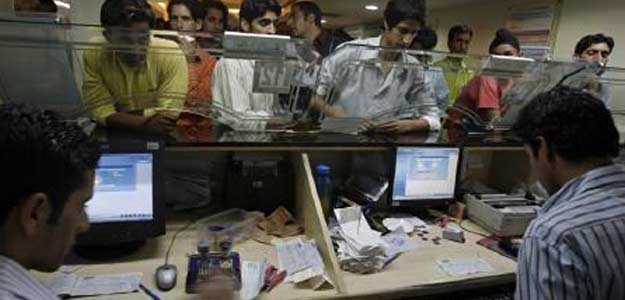 SKS Microfinance Fails to Get Small Bank License, Stock Sinks 20%