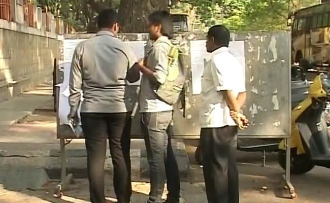 One Last Chance to Graduate: Bangalore University's Gift for 'Super Seniors'