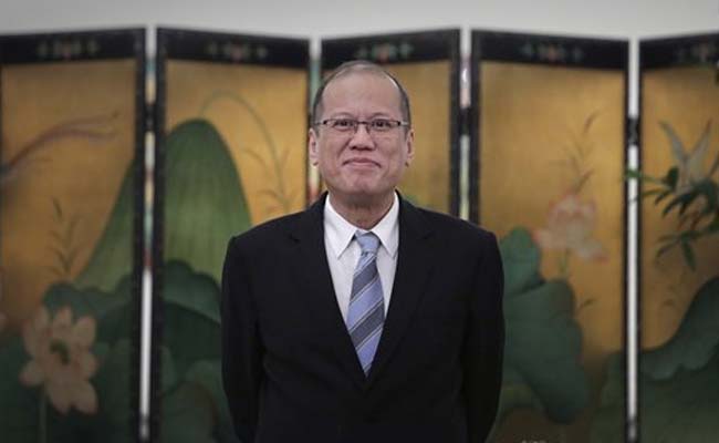 Philippine Leader Says 'World is Watching' China in Sea Row