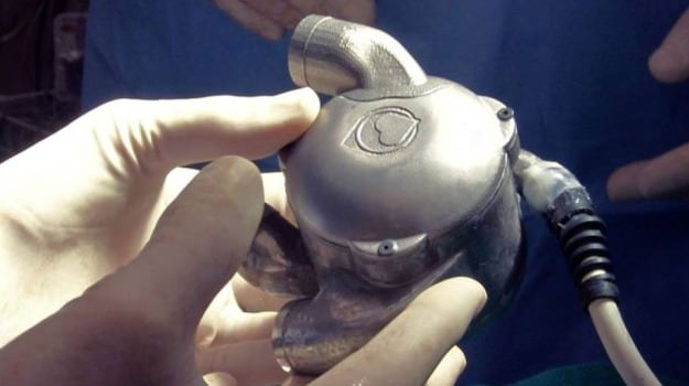 Finally: World's First Viable Bionic Heart That Works Without a Pulse