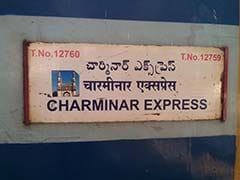 Dacoits Loot Passengers of Charminar Express in Andhra Pradesh
