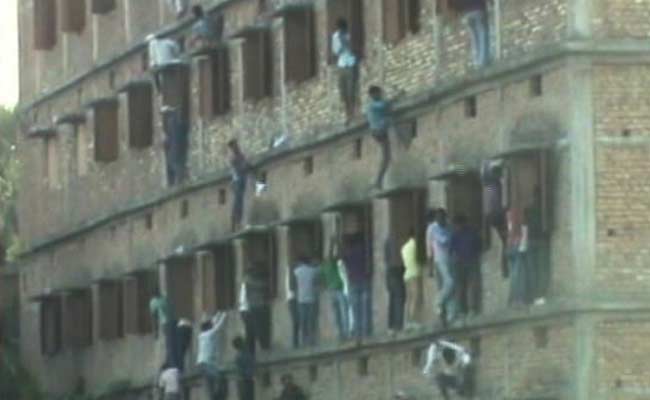 Bihar Government Swings Into Action to Stop Cheating in Matric Exam