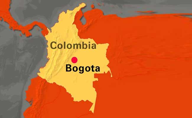 8 Injured in Bomb Attack Against a Police Convoy in Colombia