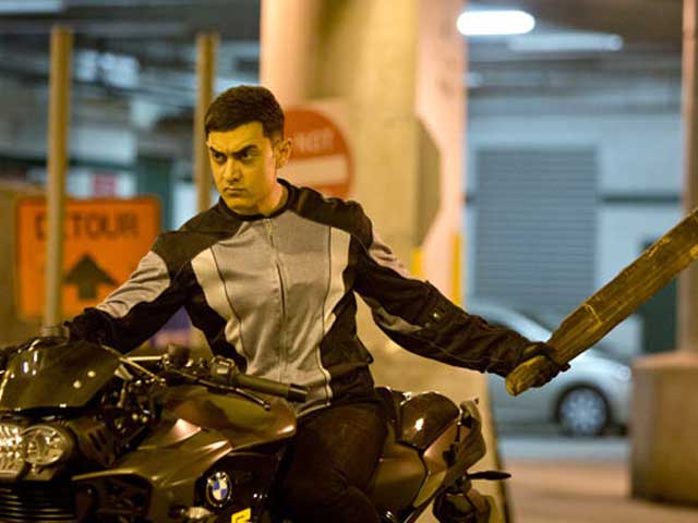 Did Aamir Khan Choose <i>Dhoom 3</i> Over <i>Detective Byomkesh Bakshy!</i>?