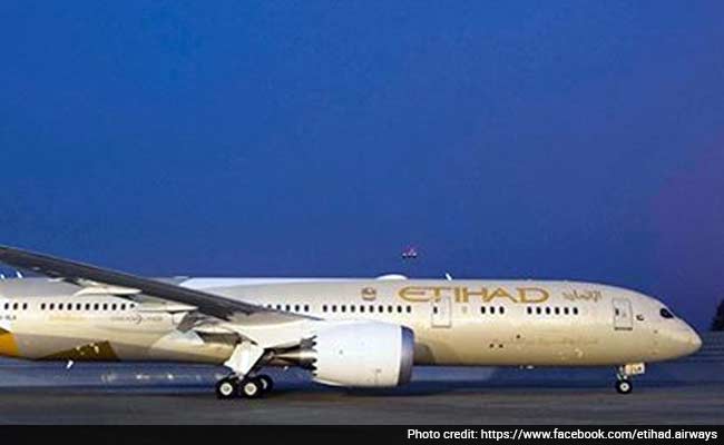 Two Planes of Foreign Airlines Flying Over Arabian Sea Near Mumbai Came Dangerously Close: Sources