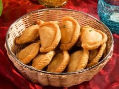 Holi 2022: Give Your Classic Gujiya A Makeover With These 5 Unique Recipes