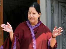 जयललिता को कर्नाटक हाईकोर्ट ने किया बरी, फिर बन सकती हैं सीएम जयललिता को कर्नाटक हाईकोर्ट ने किया बरी, फिर बन सकती हैं सीएम