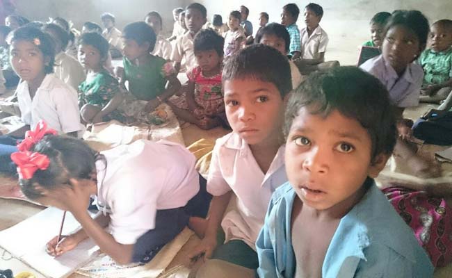 In Jharkhand's Naxal Hotbed, a School of Hope and Worries