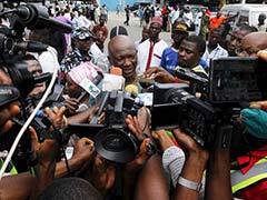 Nigeria Vote Runs into Second Day After Glitches, Killings