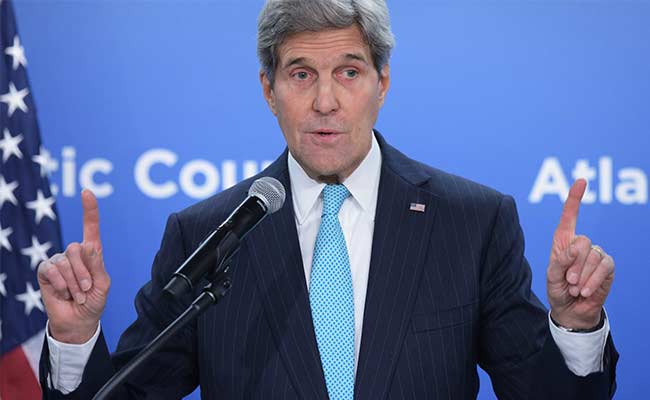 John Kerry in New Iran Talks as US Political Storm Rages