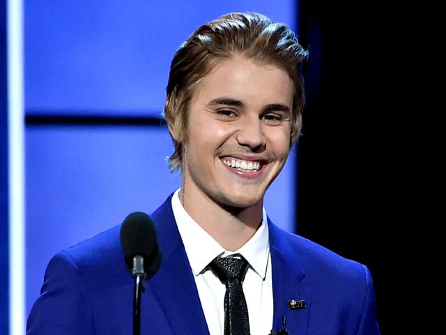 Justin Bieber's 'Brutal' Roast Included Jail Jokes, Selena Gomez