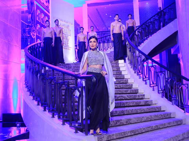 For Kareena Kapoor, Fashion is About Being Comfortable