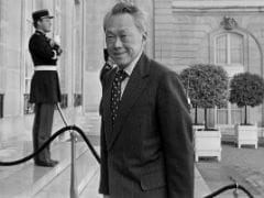 Lee Kuan Yew, Founding Father and First Prime Minister of Singapore, Dies at 91