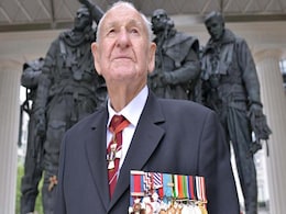 Dambusters Pilot Halts Medal Sale After Peer's Donation Dambusters Pilot Halts Medal Sale After Peer's Donation