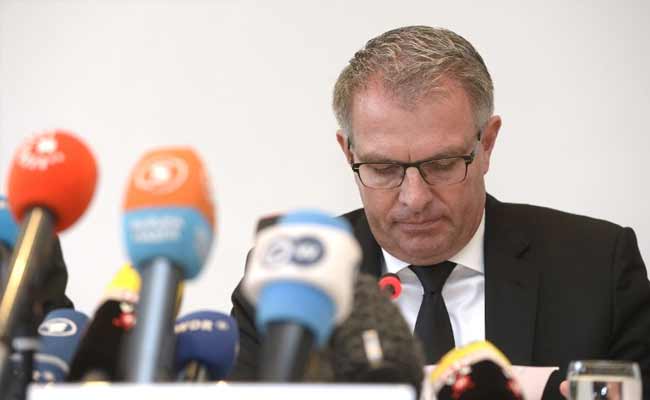 Lufthansa CEO Stunned That Co-Pilot Apparently Crashed Plane