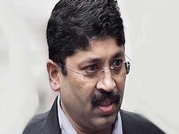 Dayanidhi Maran Ordered to Surrender to CBI in 3 Days: Report Dayanidhi Maran Ordered to Surrender to CBI in 3 Days: Report