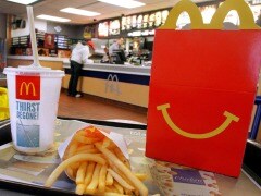 McDonald's to Ban Use of Antibiotic-Fed Chicken