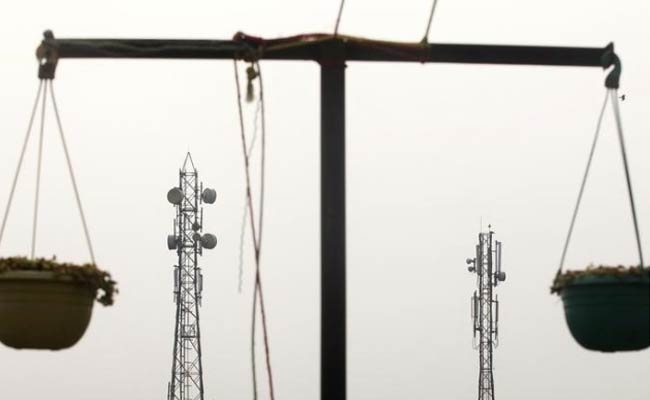 South Delhi Municipal Corporation Plans To Seal Illegal Mobile Towers