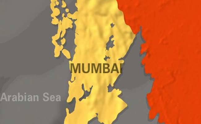 4 Firemen Injured in Major Fire in South Mumbai