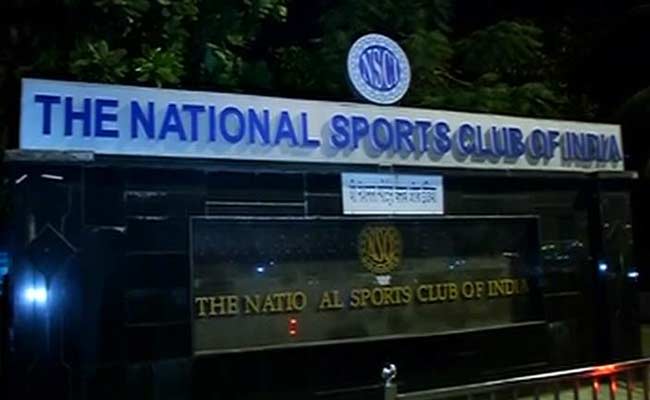 Chief Minister Devendra Fadnavis Apologises After VIP Arrangement for Him Halts Traffic in Mumbai