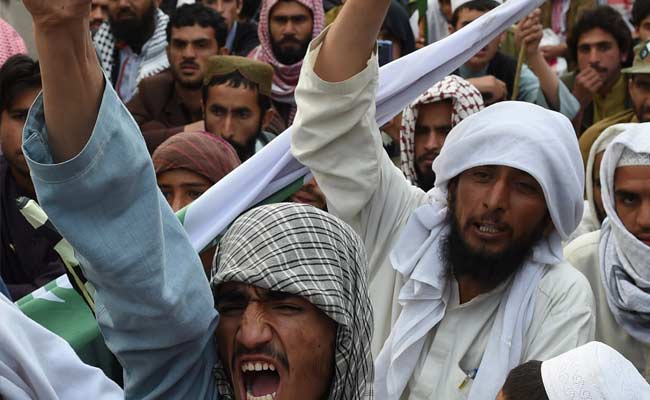 Pakistan to Join Saudi Coalition Against Yemen Rebels: Senior Official