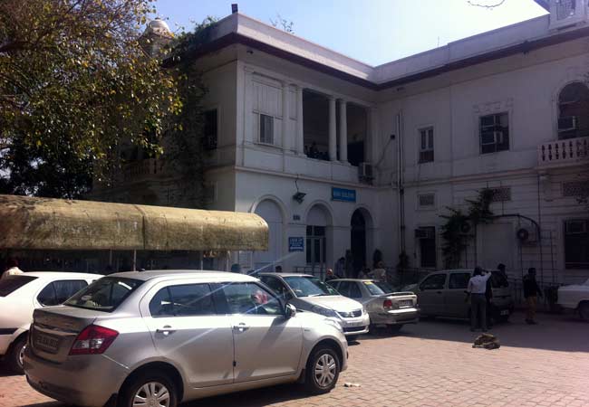 "सुकेश को 'महाठग' या 'कॉनमैन' कहने से मीडिया को बचना चाहिए": याचिका पर सुनवाई के दौरान कोर्ट ने कहा