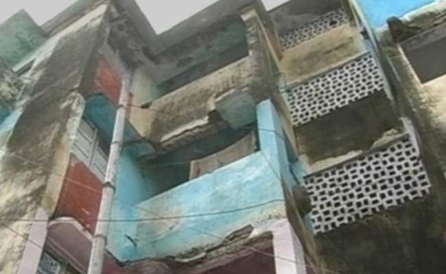 Blast in Patna Flat Reveals Bomb-Making Operation, Say Police