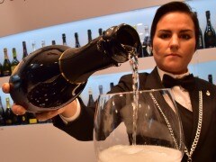 The Global Love Affair With Prosecco, Italy's Finest Fizz The Global Love Affair With Prosecco, Italy's Finest Fizz