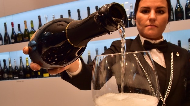 The Global Love Affair With Prosecco, Italy's Finest Fizz