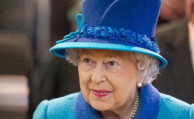 Britain's Queen Elizabeth II Faces Prospect of First-Ever Staff Strike