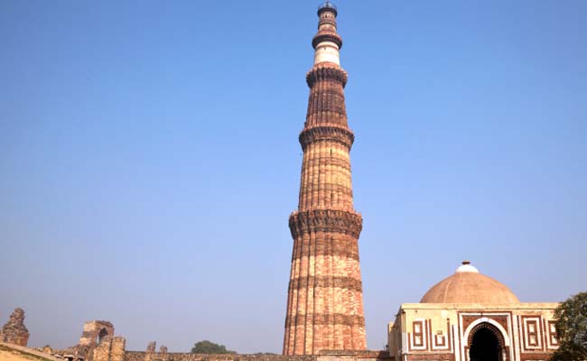 Qutub Minar Turns Blue On World Autism Awareness Day