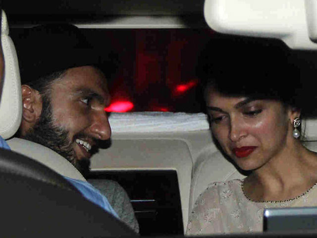 This Picture of Deepika Padukone and Ranveer Singh Makes us Happy