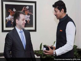 Russia Interested to Strengthen Ties with India in Information & Broadcasting Sector Russia Interested to Strengthen Ties with India in Information & Broadcasting Sector