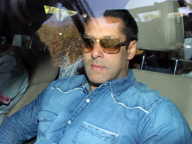 Salman Khan appears before Jodhpur court for black buck case - Hindustan  Times
