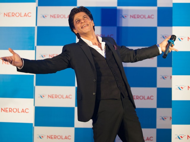 Shah Rukh Khan on  Plans of Becoming Director