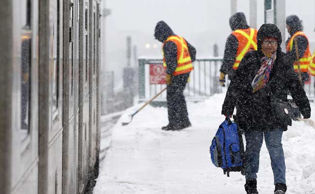 Storm Drops Over a Foot of Snow on Eastern United States