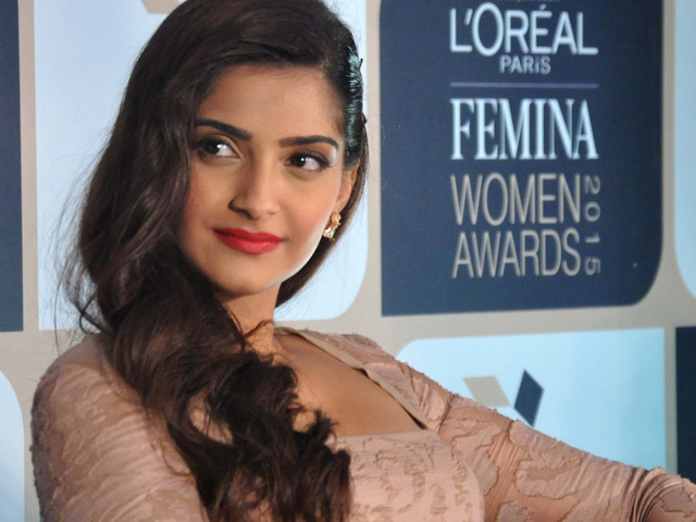 Sonam Kapoor Recovering Well, Swine Flu Under Control