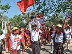 Myanmar Police Arrest 5 Student Protesters in Town Near Yangon