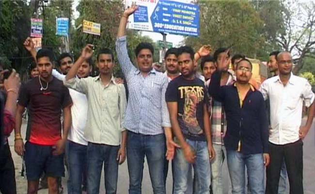 Civil Service Exam Cancelled in Uttar Pradesh after Paper Leak