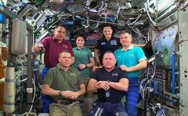 US-Russian Space Trio Land Safely in Kazakhstan