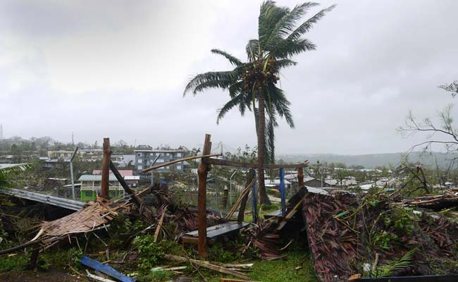 Rescue Teams Reach Cyclone Stricken Vanuatu Islands, Official Toll Lowered Rescue Teams Reach Cyclone Stricken Vanuatu Islands, Official Toll Lowered