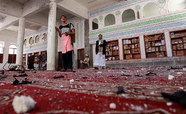 77 Dead in Mosque Bombings in Yemen Capital