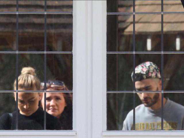 Zayn Malik Spotted House Hunting With Fiancee