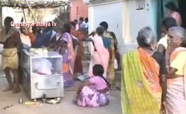 Families of Alleged Smugglers, Killed in Andhra Pradesh, Protest on Road With Bodies