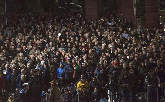 Record Crowds as Australia and New Zealand Mark Anzac Day