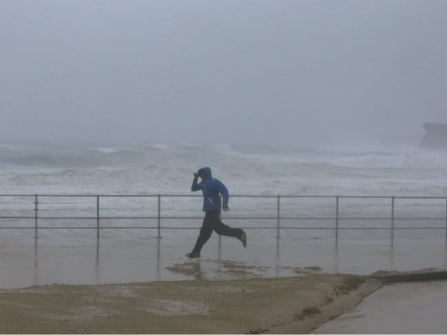 4 Dead as Super Storm Lashes Australian East Coast