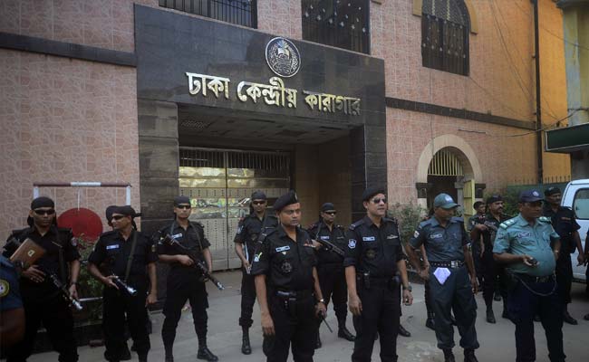 Bangladesh Tightens Security Ahead of Supreme Court Hearing on War Criminals